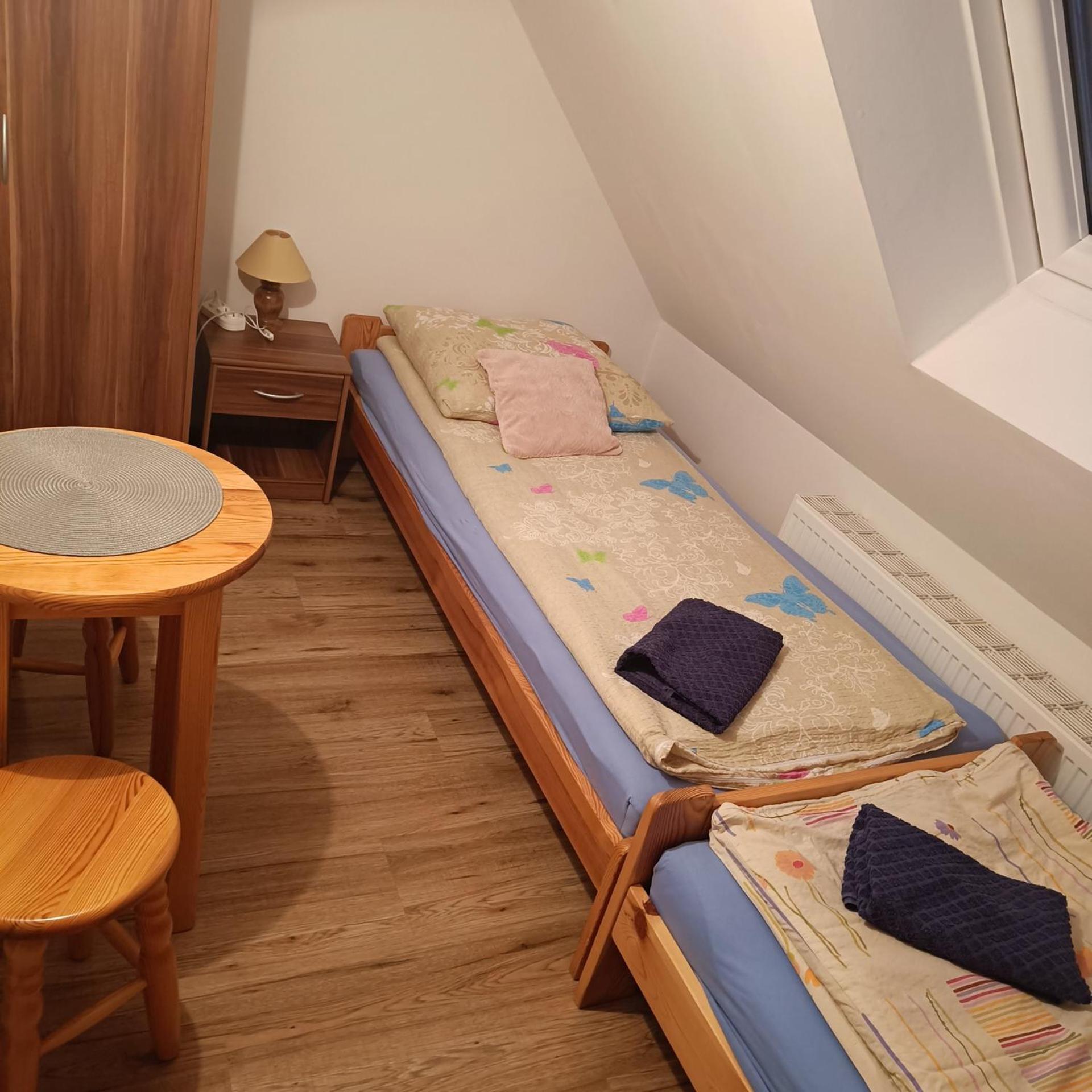Farcik Pokoje Goscinne Nowa Wies  ภายนอก รูปภาพ